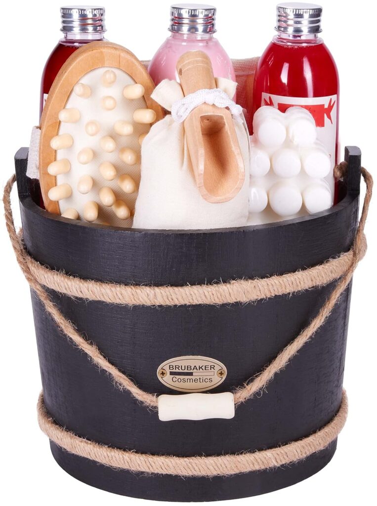 BRUBAKER 9-teiliges Wellness Geschenkset im Badefass